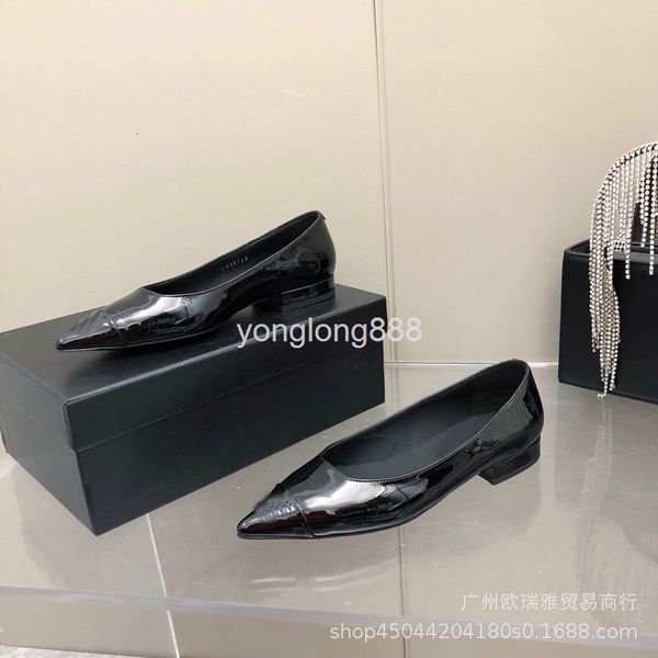 dress shoes spring style small fragrance fashion pointed simple sheepskin shallow mouth thick heel low women's single shoes casual, Black
dress shoes spring style small fragrance fashion pointed simple sheepskin shallow mouth thick heel low women's single shoes casual, Black