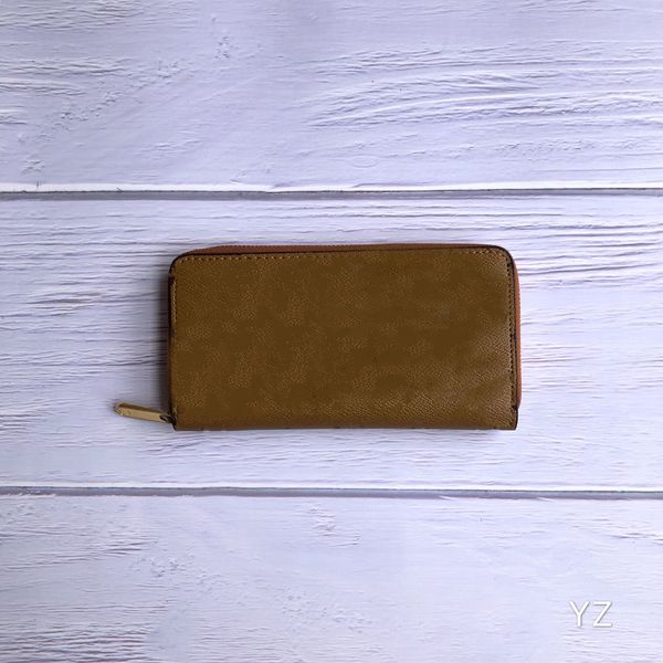 2021 new wholesale 6 colors fashion single zipper men women leather wallet lady ladies long purse with orange box card 60017, Red;black
2021 new wholesale 6 colors fashion single zipper men women leather wallet lady ladies long purse with orange box card 60017, Red;black