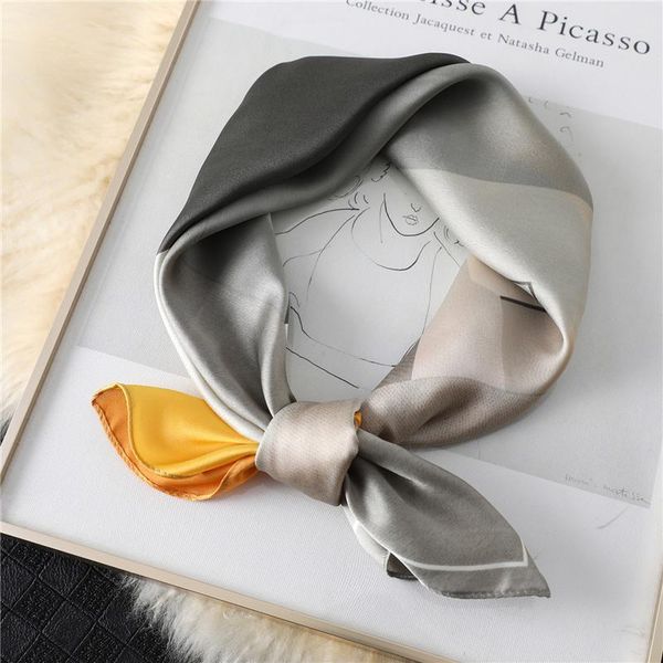 2020 lady silk square skarf fashion print print pails и обертки женские сумки шарфы женские бандана головы головки hijab шеиджер нового sqcz, Blue;gray
2020 lady silk square skarf fashion print print pails и обертки женские сумки шарфы женские бандана головы головки hijab шеиджер нового sqcz, Blue;gray
