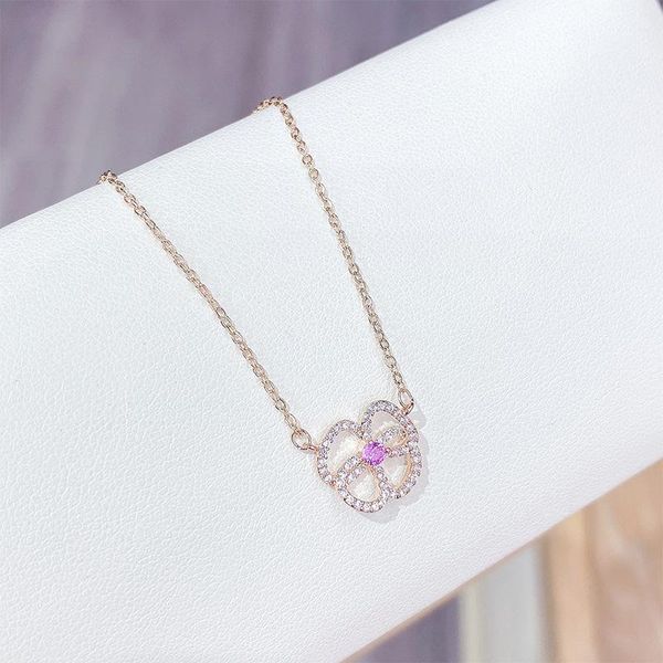 2020 new micro-inlaid zircon peach heart necklace female four-leaf clover zircon clavicle chain fashion all-match jewelry, Silver
2020 new micro-inlaid zircon peach heart necklace female four-leaf clover zircon clavicle chain fashion all-match jewelry, Silver