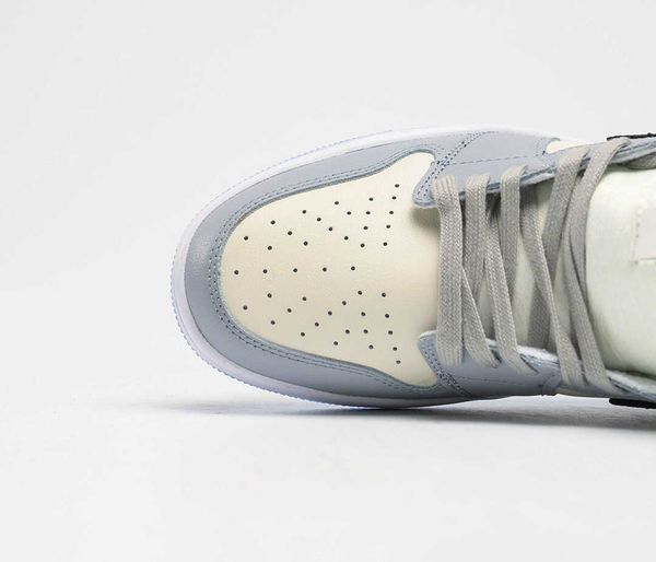tball shoes jumpman 1 35th anniversary sneakers tropical light basketball shoes sports sneakers skateboard shoesr8x6
tball shoes jumpman 1 35th anniversary sneakers tropical light basketball shoes sports sneakers skateboard shoesr8x6