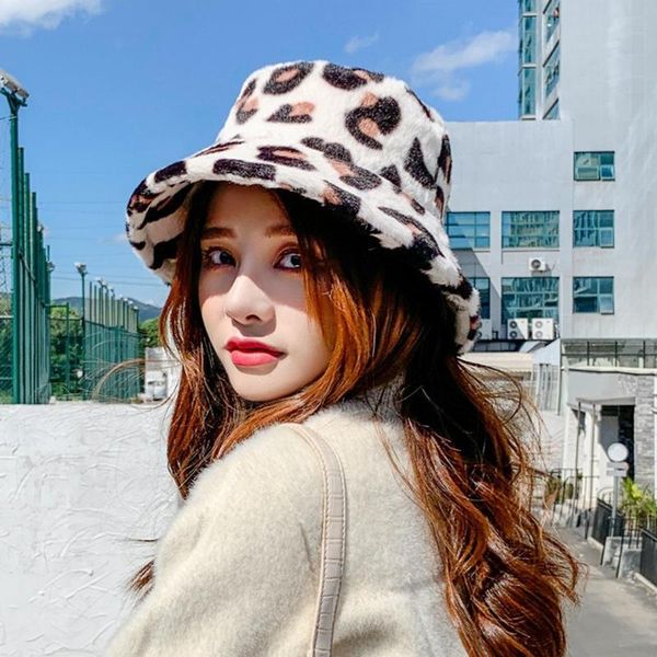 2020 осень и зима новые продукты leopard print fisherman hat женщины осень и зима теплая шапка, Blue;gray
2020 осень и зима новые продукты leopard print fisherman hat женщины осень и зима теплая шапка, Blue;gray
