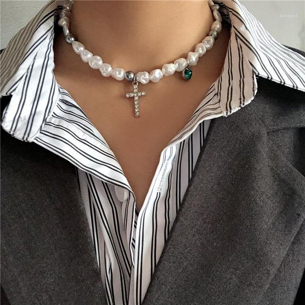 chokers 2021 hip hop multi-layer imitation irregular pearls cross chain metal beads line necklace for women jewelry1, Golden;silver
chokers 2021 hip hop multi-layer imitation irregular pearls cross chain metal beads line necklace for women jewelry1, Golden;silver