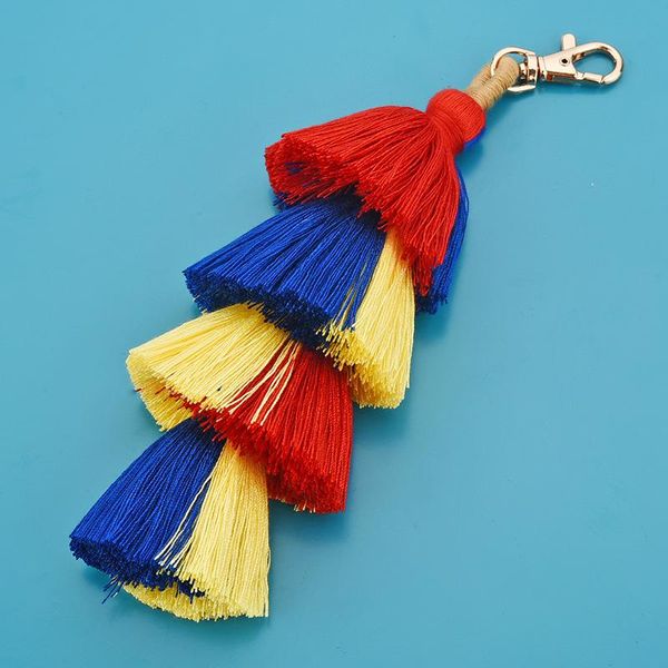 1pcs bohemia cotton 4 layers mix tassel keychain diy garments bag craft accessories woman jewelry tassels fringe trim pendants h wmtuth
1pcs bohemia cotton 4 layers mix tassel keychain diy garments bag craft accessories woman jewelry tassels fringe trim pendants h wmtuth