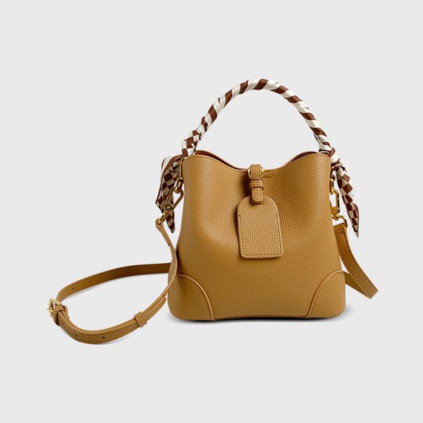 2022 new color bucket bag fashion retro tote fashion messenger handbags in genuine leather women purses wallets
2022 new color bucket bag fashion retro tote fashion messenger handbags in genuine leather women purses wallets