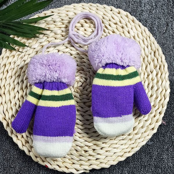 winter thickened children's refer to cartoon ocs bag, double layer warm bag and cashmere knitted gloves, Blue;gray
winter thickened children's refer to cartoon ocs bag, double layer warm bag and cashmere knitted gloves, Blue;gray