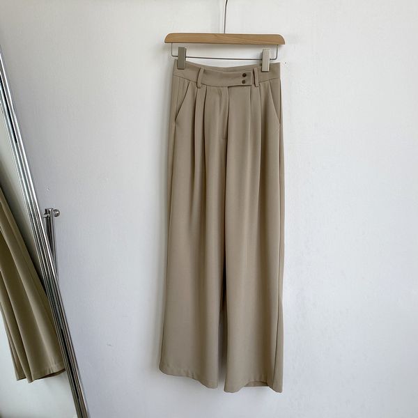 2021 new spring high waist women casual female trousers outwear wide leg fashion stright pants q05f, Black;white
2021 new spring high waist women casual female trousers outwear wide leg fashion stright pants q05f, Black;white