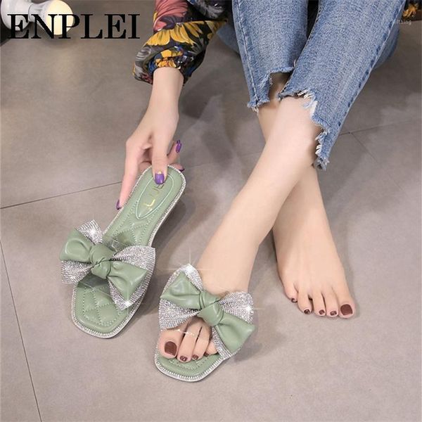 enplei sandals women summer slippers flower crystal flats with soft bottom comfortable outdoor beach slides size 33-431, Black
enplei sandals women summer slippers flower crystal flats with soft bottom comfortable outdoor beach slides size 33-431, Black