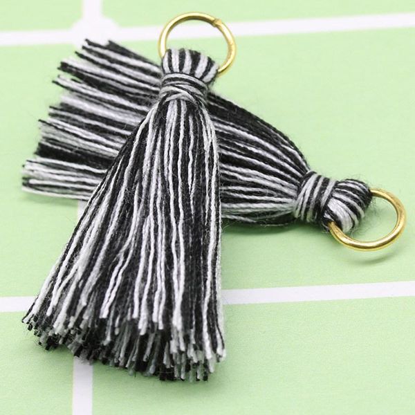 30pcs 3.6cm mini cotton thread tassel pendant jewelry curtain garments decorative accessories key bag pendant craft tassels diy h wmttfy
30pcs 3.6cm mini cotton thread tassel pendant jewelry curtain garments decorative accessories key bag pendant craft tassels diy h wmttfy