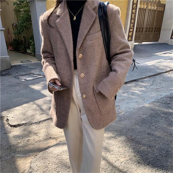 hzirip notched elegant minimalist plush blazer suit jacket new autumn winter thick formal women blazers outwear coat, White;black
hzirip notched elegant minimalist plush blazer suit jacket new autumn winter thick formal women blazers outwear coat, White;black