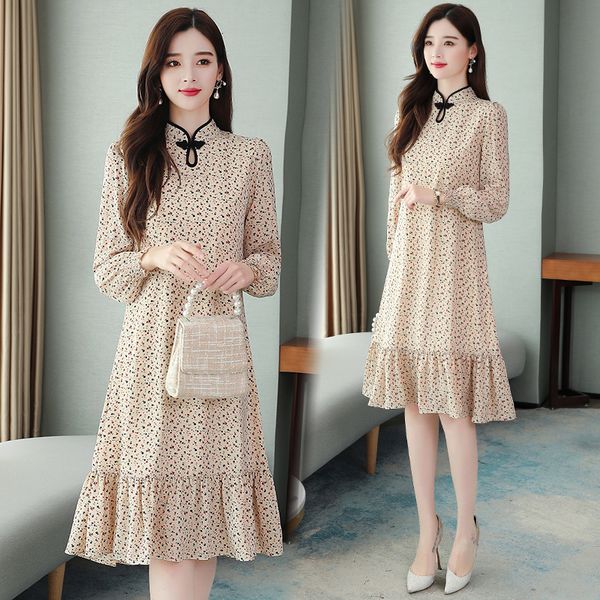 beautiful female cheongsam mermaid chinese plus size fat woman up party 2021 light spring dress 11z7, Black;gray
beautiful female cheongsam mermaid chinese plus size fat woman up party 2021 light spring dress 11z7, Black;gray