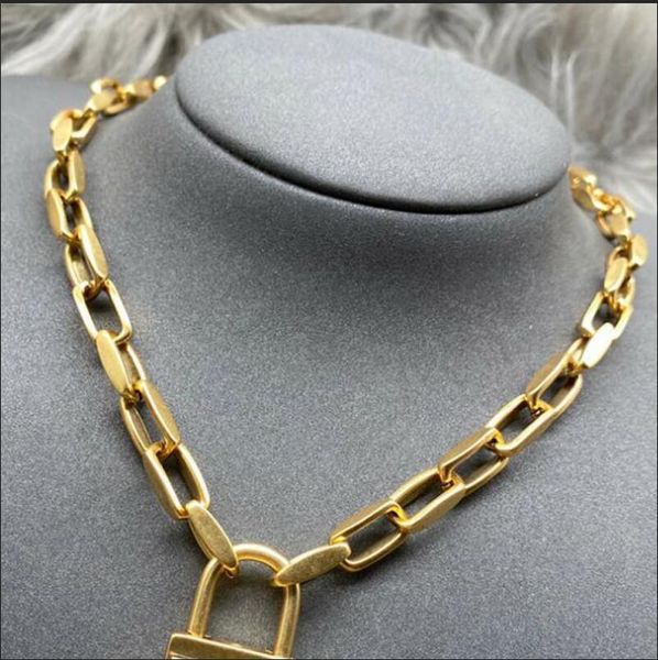 new retro letter necklace necklace female stamp lock letter bracelet luxury female accessories lover gift, Silver
new retro letter necklace necklace female stamp lock letter bracelet luxury female accessories lover gift, Silver