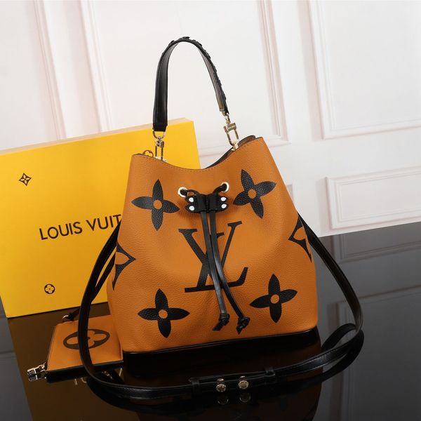 2020 wholesale leather handbags luxury handbags ladies shoulder bags handbags classic checkered daniel fashion classic h 56889
2020 wholesale leather handbags luxury handbags ladies shoulder bags handbags classic checkered daniel fashion classic h 56889