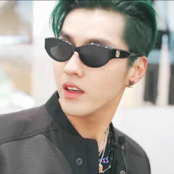 wu yifan же поляризованные солнцезащитные очки хип-хоп горячая девушка сеть красный 003 солнцезащитные очки уличные моды мужчины и женщины
wu yifan же поляризованные солнцезащитные очки хип-хоп горячая девушка сеть красный 003 солнцезащитные очки уличные моды мужчины и женщины
