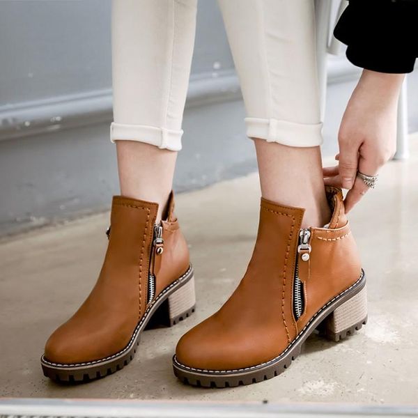 boots big size 11 12 13 europeans and americans with round head, square heel, side zipper, short barrel, Black
boots big size 11 12 13 europeans and americans with round head, square heel, side zipper, short barrel, Black