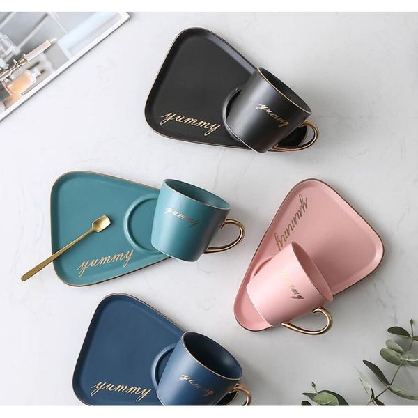 nordic ceramic coffee cup and saucer set creative european luxury breakfast snack afternoon tea tableware tray set 260ml
nordic ceramic coffee cup and saucer set creative european luxury breakfast snack afternoon tea tableware tray set 260ml