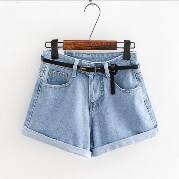 2018 womens brand spring summer short jeans mid waist denim blue button with pockets and belt cuffed shorts1, White;black
2018 womens brand spring summer short jeans mid waist denim blue button with pockets and belt cuffed shorts1, White;black