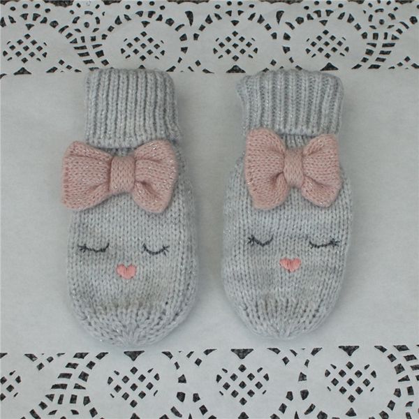 Autumn winter children's baby knitted finger gloves boys and girls cute bow, newborn warm
Autumn winter children's baby knitted finger gloves boys and girls cute bow, newborn warm