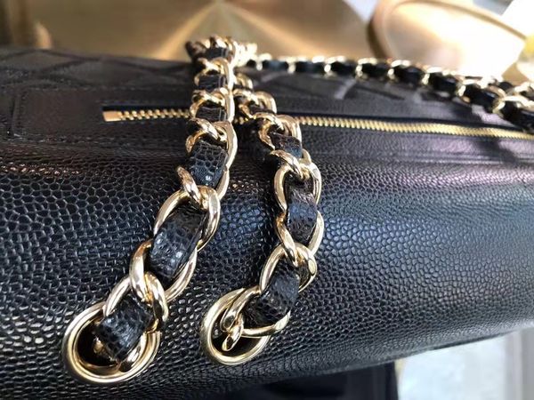 ladies leather bag 7a high-end custom quality single shoulder across the hip casual designer 1350
ladies leather bag 7a high-end custom quality single shoulder across the hip casual designer 1350