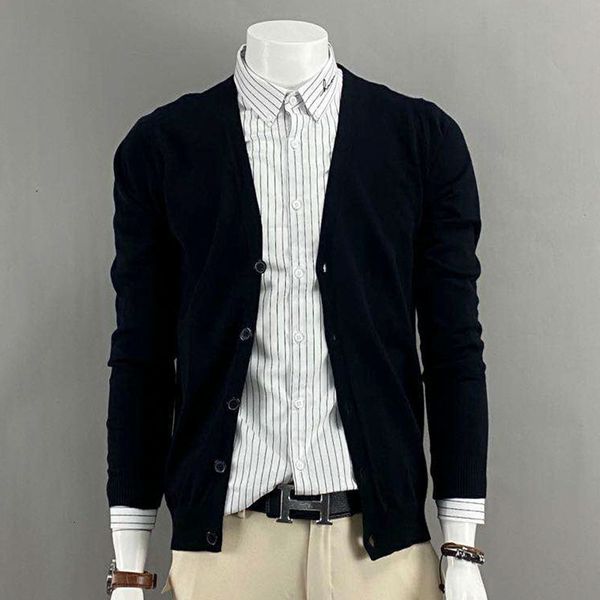 2021 new autumn solid cardigan male fashion thread thin coat long neck sweater ktc3, White;black
2021 new autumn solid cardigan male fashion thread thin coat long neck sweater ktc3, White;black