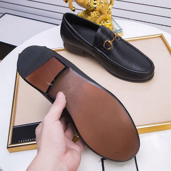 2021 men shoes england trend casual shoes male suede oxford wedding leather designers dress shoes men flats zapatillas hombre plus size 45, Black
2021 men shoes england trend casual shoes male suede oxford wedding leather designers dress shoes men flats zapatillas hombre plus size 45, Black