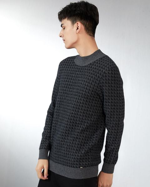 zhili men's 100% cashmere knit small triangle mock neck sweater, White;black
zhili men's 100% cashmere knit small triangle mock neck sweater, White;black
