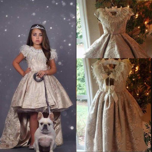 lovely hi-lo flower girl dresses jewel neck feather boho first communion gowns for little girl short sleeves a-line girls pageant dresses, White;blue
lovely hi-lo flower girl dresses jewel neck feather boho first communion gowns for little girl short sleeves a-line girls pageant dresses, White;blue