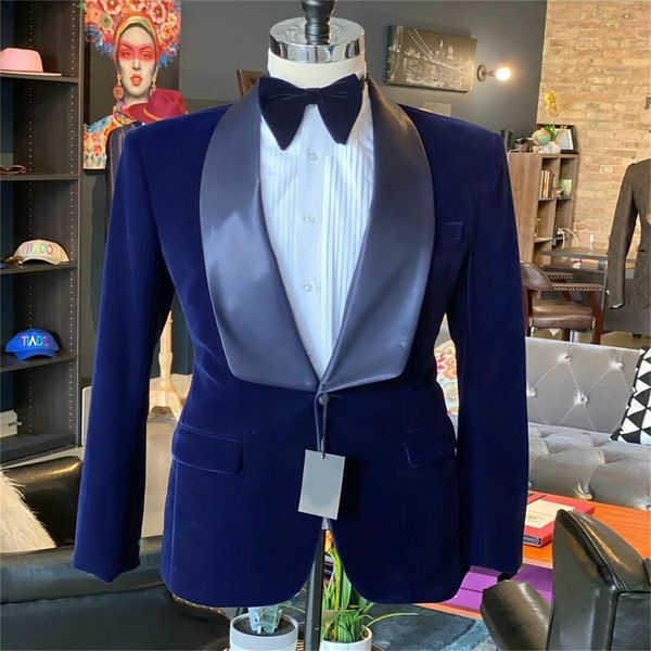 noble navy men suits velvet one piece handsome formal large lapel customized fit men coat patry outfit, Black;gray
noble navy men suits velvet one piece handsome formal large lapel customized fit men coat patry outfit, Black;gray