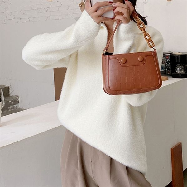 fashion stone pattern chain shoulder messenger bag small women pu leather solid color bucket commuter totes
fashion stone pattern chain shoulder messenger bag small women pu leather solid color bucket commuter totes