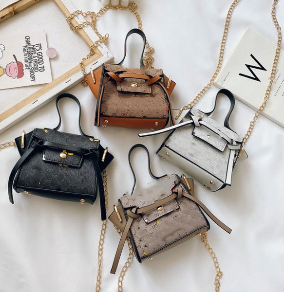 designers children handbag kids cartoon letter printed handbag girls chain one-shoulder bag children pu leather mini handbag a4675, Black
designers children handbag kids cartoon letter printed handbag girls chain one-shoulder bag children pu leather mini handbag a4675, Black