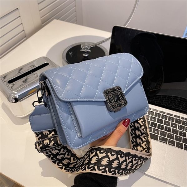 factory store shop this year's popular female 2022 new fashion texture single shoulder versatile broadband messenger bag wholesale stor
factory store shop this year's popular female 2022 new fashion texture single shoulder versatile broadband messenger bag wholesale stor