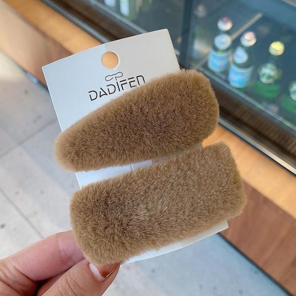 2pcs/set 8.5cm winter plush square hairpins candy color faux fur hair clip barrettes for girls fashion kids hair acc qyldhs, Black;brown
2pcs/set 8.5cm winter plush square hairpins candy color faux fur hair clip barrettes for girls fashion kids hair acc qyldhs, Black;brown