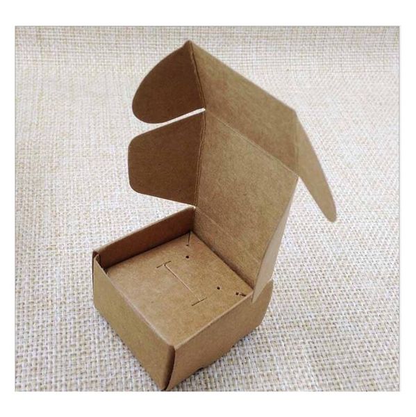 50pcs kraft paper box mini earrings ring jewelry box with holder card black white brown handmade soap packaging boxes f wmtzws
50pcs kraft paper box mini earrings ring jewelry box with holder card black white brown handmade soap packaging boxes f wmtzws