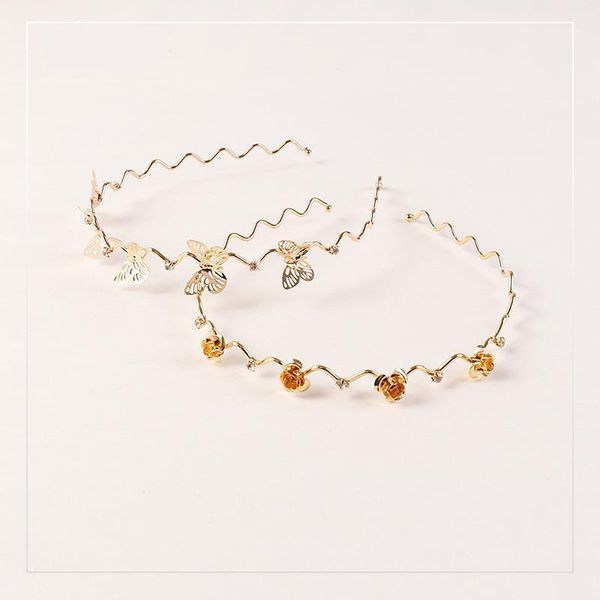 misananryne women girl retro style metal hairbands elegant flower butterfly headband hair hoop party headdress hair accessories1, Golden;silver
misananryne women girl retro style metal hairbands elegant flower butterfly headband hair hoop party headdress hair accessories1, Golden;silver