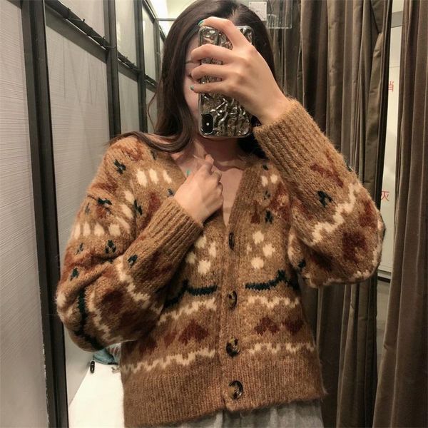 traf women 2021 fashion jacquard short knit cardigan sweater v-neck long sleeve women's jacket street wear, White
traf women 2021 fashion jacquard short knit cardigan sweater v-neck long sleeve women's jacket street wear, White