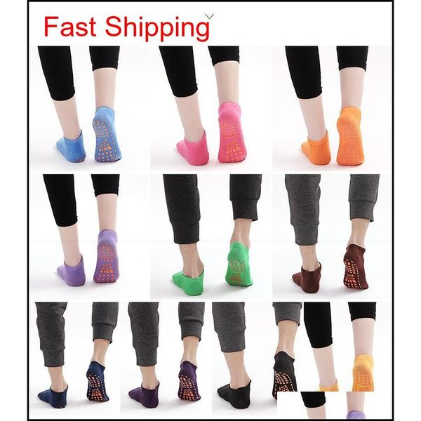 kid anti friction bounce yoga socks amusement place non slip trampoline socks non slip glue sport socks shipping 2 5mm 3gr3i, Black
kid anti friction bounce yoga socks amusement place non slip trampoline socks non slip glue sport socks shipping 2 5mm 3gr3i, Black
