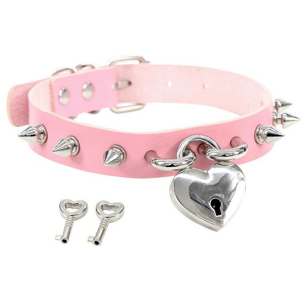 chokers 2021 heart bondage spike choker necklace pendant women gothic collar goth punk pu leather key lock neck jewelry, Golden;silver
chokers 2021 heart bondage spike choker necklace pendant women gothic collar goth punk pu leather key lock neck jewelry, Golden;silver