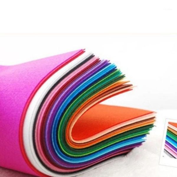 40pcs 15x15cm non woven felt fabric 1mm thickness polyester cloth felts diy bundle for sewing dolls scrapbook crafts accessories1, Black;white
40pcs 15x15cm non woven felt fabric 1mm thickness polyester cloth felts diy bundle for sewing dolls scrapbook crafts accessories1, Black;white