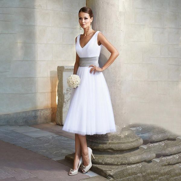 party dress white 5xl plus size knee length dresses 2019 new summer v neck sleeveless slim a line dress vestido feminina, Black;gray
party dress white 5xl plus size knee length dresses 2019 new summer v neck sleeveless slim a line dress vestido feminina, Black;gray