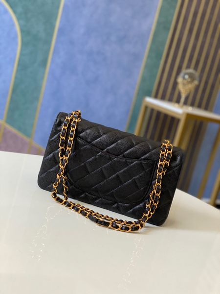 women luxurys designers bags 2021 one-shoulder handbags shoulder cross-body carry-on woven leather straps hardware logo iconic diamond patte
women luxurys designers bags 2021 one-shoulder handbags shoulder cross-body carry-on woven leather straps hardware logo iconic diamond patte