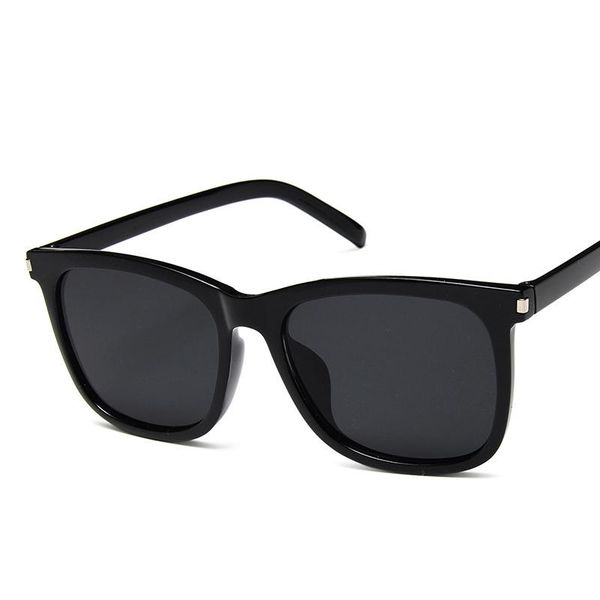 sunglasses trendy fashion big frame women personality rice nails square ocean film vintage fashionable glasses, White;black
sunglasses trendy fashion big frame women personality rice nails square ocean film vintage fashionable glasses, White;black