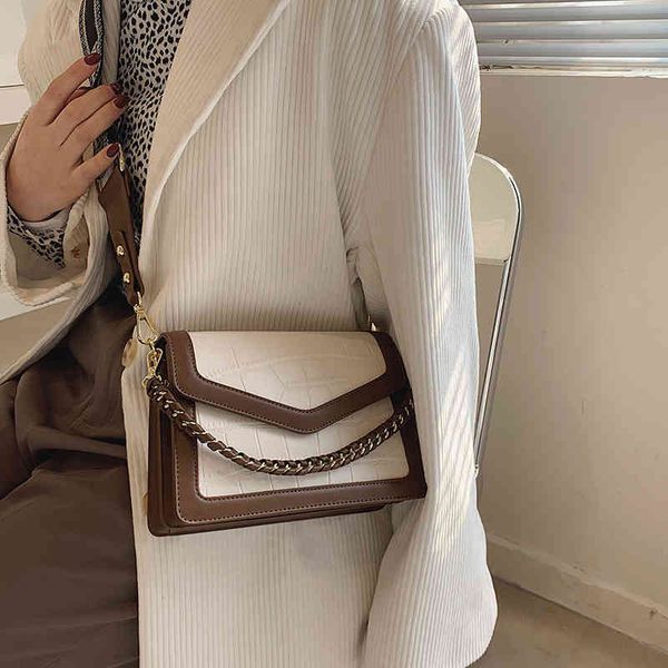 2022 factory outlet texture female trendy korean fashion broadband messenger chain portable one shoulder small square bag h6s8
2022 factory outlet texture female trendy korean fashion broadband messenger chain portable one shoulder small square bag h6s8