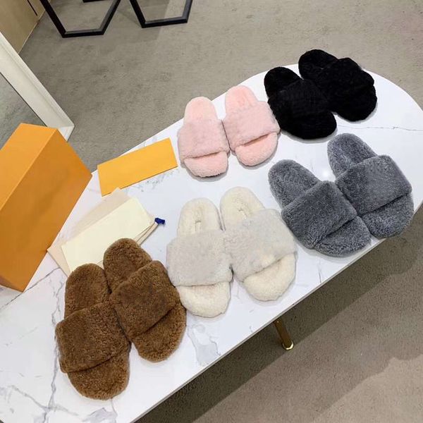 2021 fashion women early spring furry slippers wool household indoor cotton slippers with box, Black
2021 fashion women early spring furry slippers wool household indoor cotton slippers with box, Black