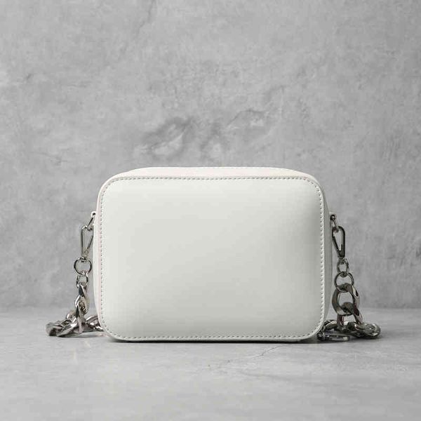 super heavy chain zipper small square bag women's cow leather large capacity simple new messenger single shoulder purses
super heavy chain zipper small square bag women's cow leather large capacity simple new messenger single shoulder purses