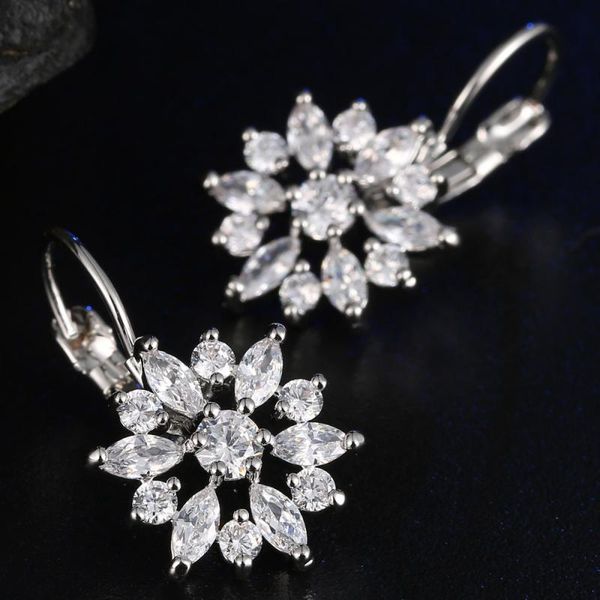 hoop & huggie circle earring colorful cubic zircons earrings for women clip on, Golden;silver
hoop & huggie circle earring colorful cubic zircons earrings for women clip on, Golden;silver