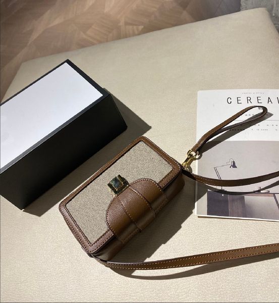 21 new fashion diagonal shoulder bag ladies trendy canvas handbag designer premium texture coin bag wf2102052
21 new fashion diagonal shoulder bag ladies trendy canvas handbag designer premium texture coin bag wf2102052