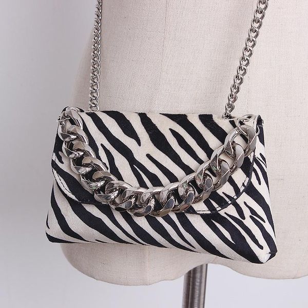 2020 winter women leather suede waist pack fanny pack luxury zebra pattern waist belt bag crossbody bags women chest purse1
2020 winter women leather suede waist pack fanny pack luxury zebra pattern waist belt bag crossbody bags women chest purse1