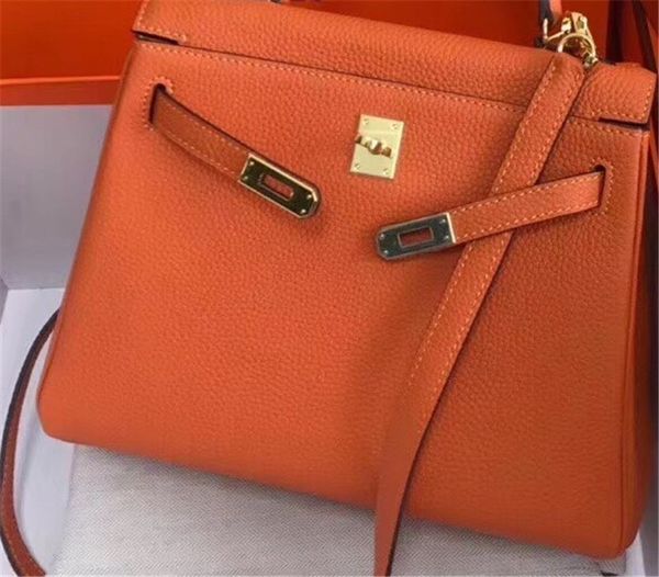 whosale orange desgn keiily purse size 25 28 32cm for chosen,calf skin machina made,have gold and silver hardware,contact me for details
whosale orange desgn keiily purse size 25 28 32cm for chosen,calf skin machina made,have gold and silver hardware,contact me for details