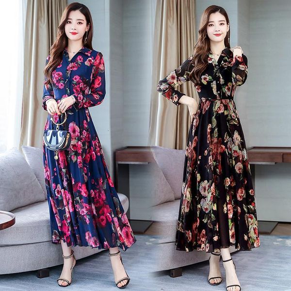 2021 new arrival elegant flower printed turn-down collar long sleeve woman chiffon long dress, Black;gray
2021 new arrival elegant flower printed turn-down collar long sleeve woman chiffon long dress, Black;gray