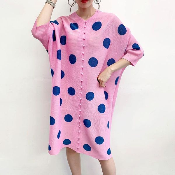 women jacket pleated polka dot coat summer 2020 new cardigan style plus size coat1, Tan;black 
women jacket pleated polka dot coat summer 2020 new cardigan style plus size coat1, Tan;black